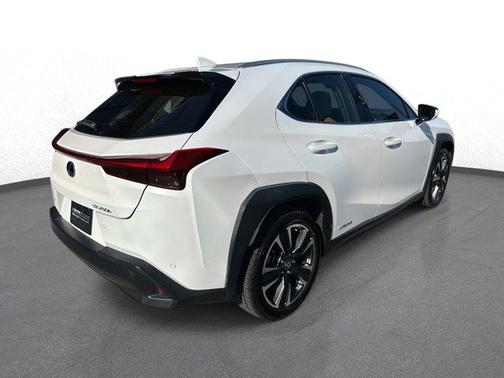 2021 Lexus UX 250h Base