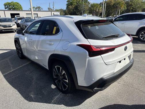 2021 Lexus UX 250h Base