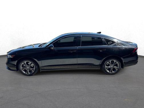 Crystal Black Pearl 2023 Honda Accord EX