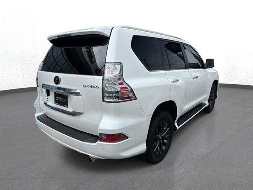 White Pearl 2023 Lexus GX 460 Premium
