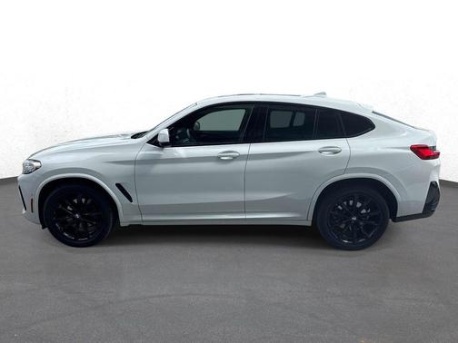 Alpine White 2023 BMW X4 xDrive30i