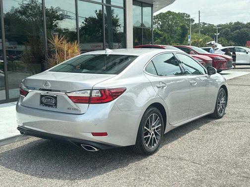 2017 Lexus ES 350 Base