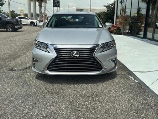 2017 Lexus ES 350 Base
