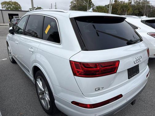 2017 Audi Q7 3.0T Prestige