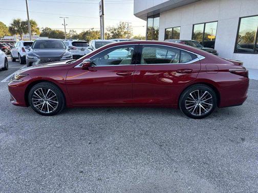 2025 Lexus ES 350 Base