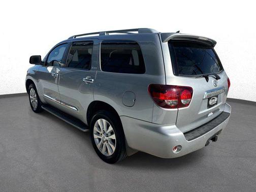 Silver Sky Metallic 2018 Toyota Sequoia Platinum