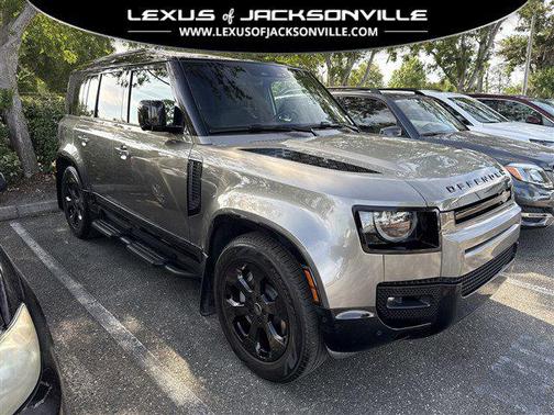 Silicon Silver Prem Met 2025 Land Rover Defender 110 P400 X-Dynamic SE