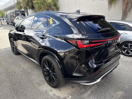Obsidian 2022 Lexus NX 350 F SPORT Handling