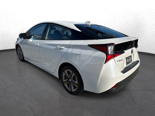 2020 Toyota Prius XLE