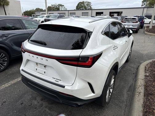 2022 Lexus NX 350h Luxury