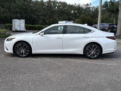 2025 Lexus ES 350 Base