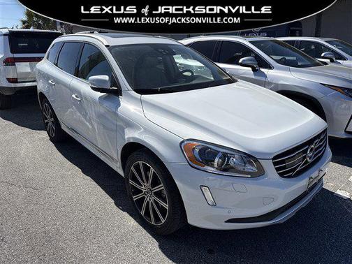2016 Volvo XC60 T5 Drive-E Platinum