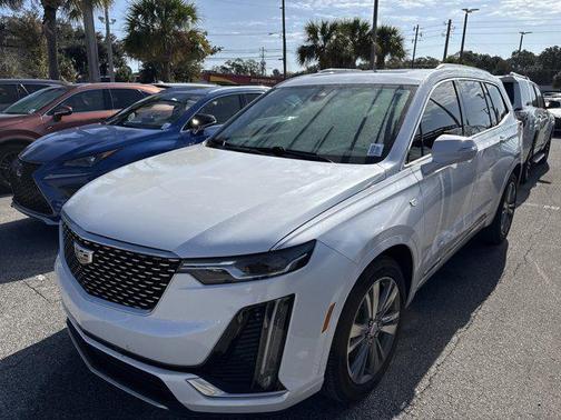 2020 Cadillac XT6 Premium Luxury FWD