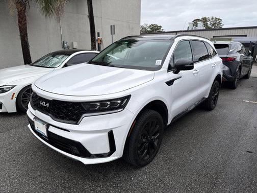 2022 Kia Sorento SX