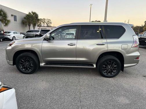 2023 Lexus GX 460 Premium