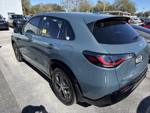 2023 Honda HR-V EX-L