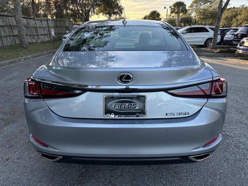 2025 Lexus ES 350 Base