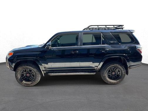 Midnight Black Metallic 2020 Toyota 4Runner TRD Pro