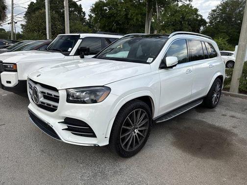 Polar White 2023 Mercedes-Benz GLS 450 4MATIC