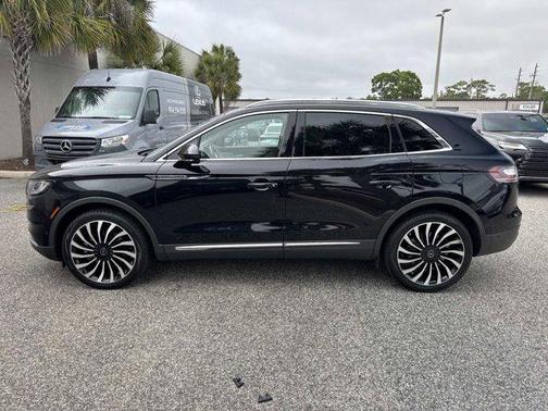 Infinite Black 2021 Lincoln Nautilus Black Label