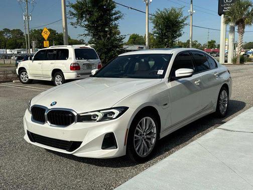 2023 BMW 330e Base