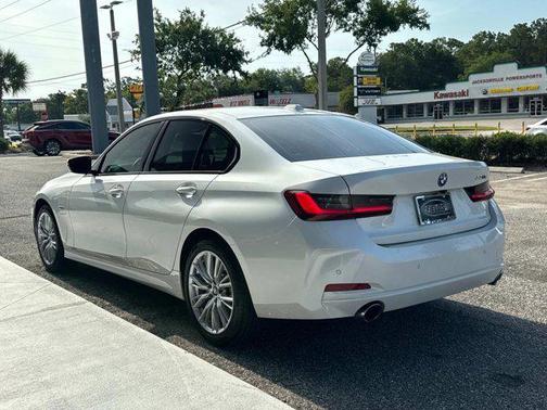 2023 BMW 330e Base