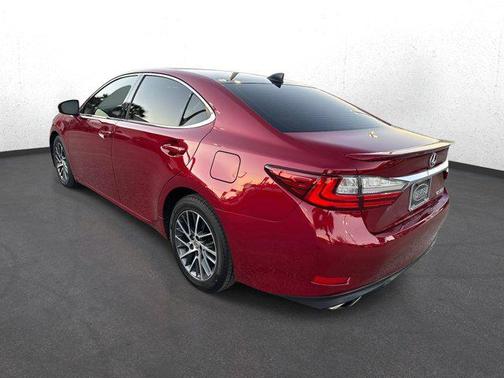 2018 Lexus ES 350 Base