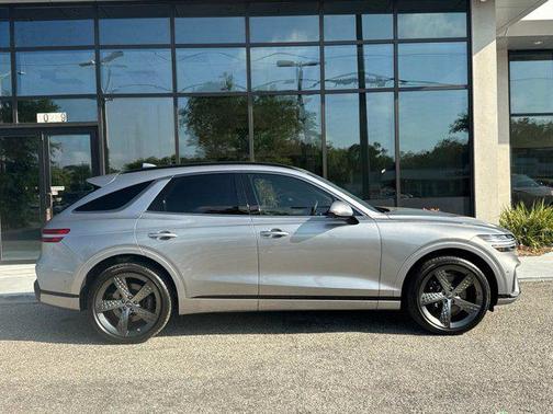 2025 Genesis GV70 2.5T AWD