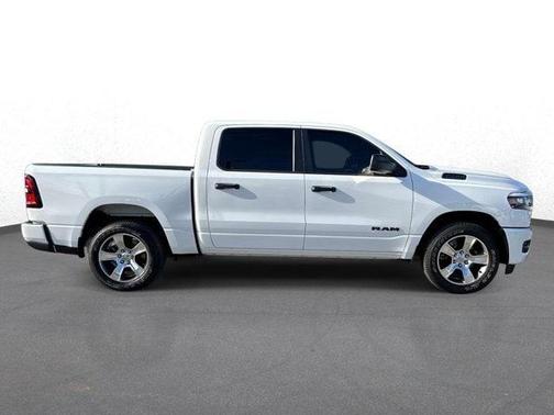 Bright White Clearcoat 2026 RAM 1500 Express