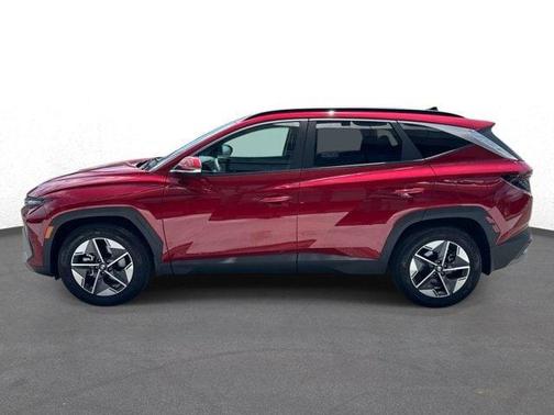 Ultimate Red 2025 Hyundai TUCSON SEL Convenience