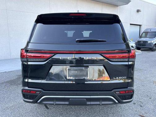 2025 Lexus LX 600 Base