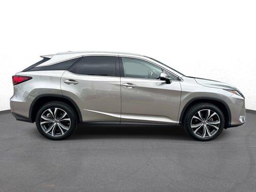 Atomic Silver 2022 Lexus RX 350 Base