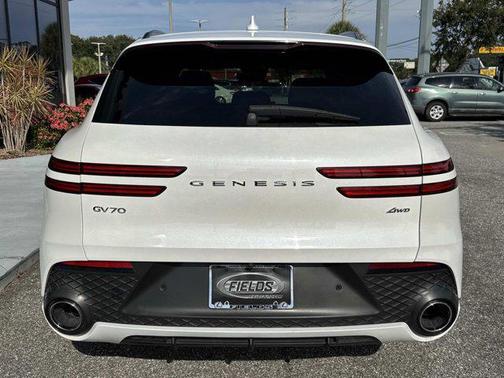 2022 Genesis GV70 2.5T AWD