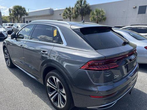 2019 Audi Q8 3.0T Premium Plus