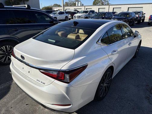 2024 Lexus ES 350 Base