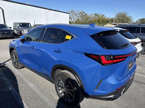 2025 Lexus NX 250 Premium