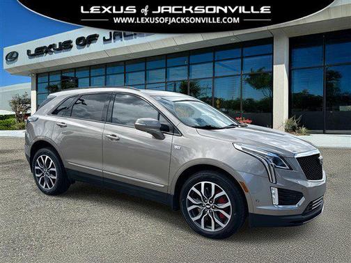 2022 Cadillac XT5 Sport