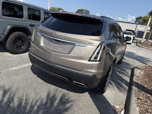 2022 Cadillac XT5 Sport
