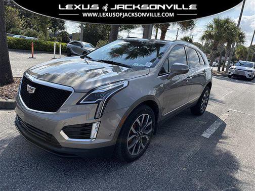 2022 Cadillac XT5 Sport