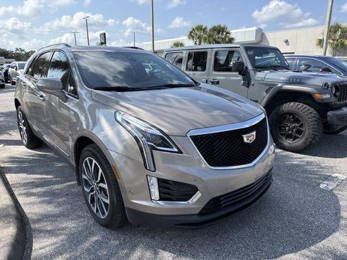 2022 Cadillac XT5 Sport