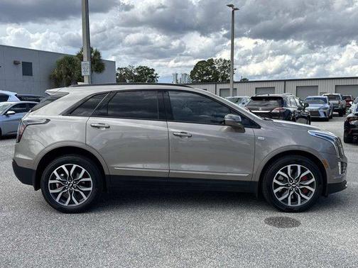 2022 Cadillac XT5 Sport