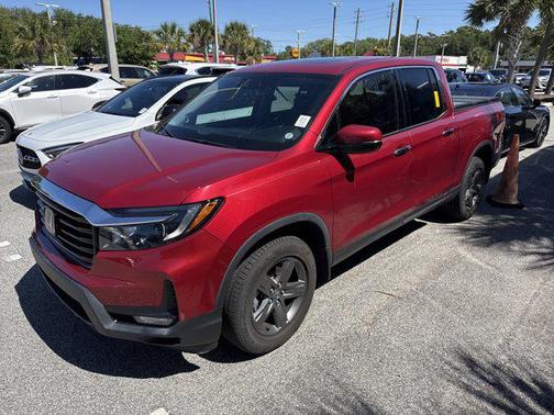 Radiant Red 2023 Honda Ridgeline RTL-E