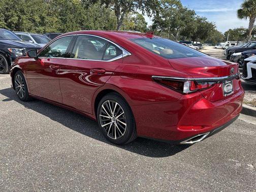 2025 Lexus ES 350 Base