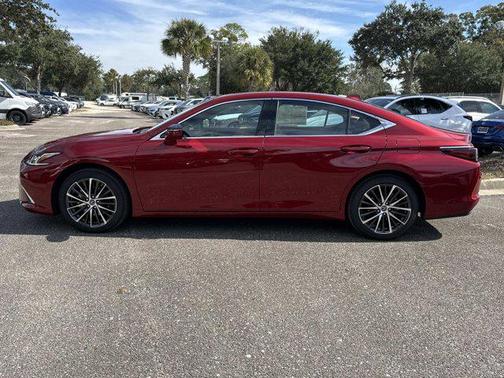 2025 Lexus ES 350 Base