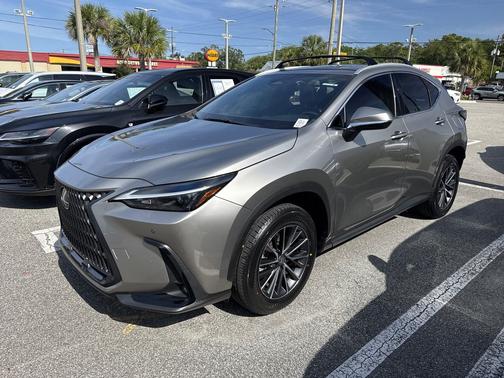 Atomic Silver 2023 Lexus NX 350 Premium