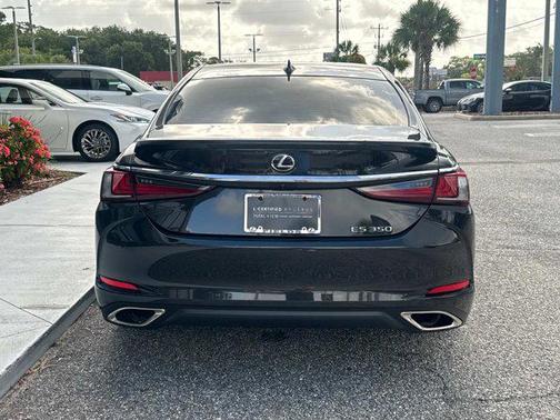 2022 Lexus ES 350 Ultra Luxury
