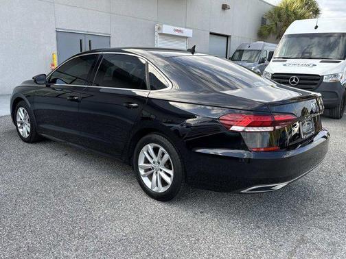 2020 Volkswagen Passat 2.0T SE