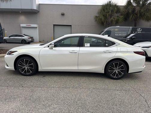 2025 Lexus ES 350 Base