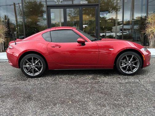 2017 Mazda MX-5 Miata RF Grand Touring