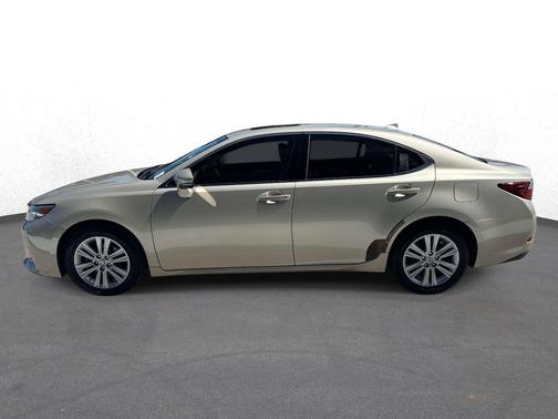Cashmere Metallic 2015 Lexus ES 350 Base
